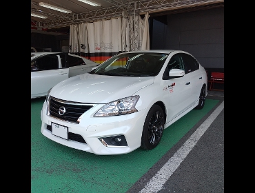 NISSAN�@�V���t�B�@TB17�i2019�N�j�@�Ɂ@RECARO�i���J���j�@SR-7F�@GU100�@BK�@����