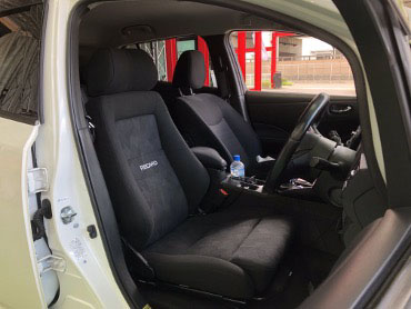NISSAN�@���[�t�@ZE1�i2018�N�j�@�Ɂ@RECARO�i���J���j�@�G���S���hMV�@BK�@�V�[�g�q�[�^�[�t���@����