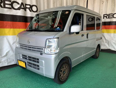 NISSAN�@�N���b�p�[�@DR17V�i2016�N�j�@�Ɂ@RECARO�i���J���j�@SR-7F�@GU100�@RED�@����