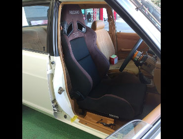 NISSAN�@�T�j�[�@B310�i1980�N�j�@�Ɂ@RECARO�i���J���j�@SR-7�@GU100�@�u���E���@����