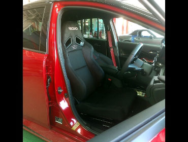 NISSAN�@�I�[���j�X���@FE13�i2022�N�j�@�Ɂ@RECARO�i���J���j�@SR-7F�@GU100H�@BK�@�V�[�g�q�[�^�[�t���@����