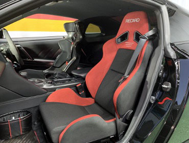 NISSAN�@GT-R�@R35�i2022�N�j�@�Ɂ@RECARO�i���J���j�@PRO RACER RMS�@2600A�@���@SR-7�@GU100�@RED�@����