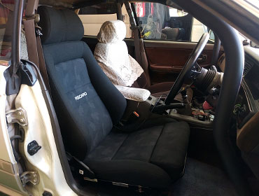 NISSAN�@���[�����@C33�i2020�N�j�@�Ɂ@RECARO�i���J���j�@�G���S���hMV�@BK�@����