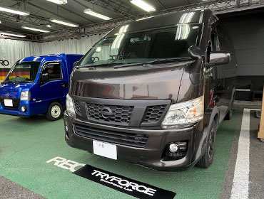 NISSAN�@NV350�L�����o���@E26�@�Ɂ@RECARO�i���J���j�@SR-C�@BK100H�@A/R�@BK/BK�@�V�[�g�q�[�^�[�t���@����