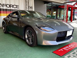 NISSAN�@�t�F�A���f�BZ�@RZ34�i2025�N�j�@�Ɂ@RECARO�i���J���j�@LX-F�@WU110�@BK�@����