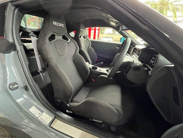 NISSAN�@�t�F�A���f�BZ�@RZ34�i2024�N�j�@�Ɂ@RECARO�i���J���j�@SR-S�@BK100�@BK/BK�@���@SR-C�@BK100�@BK/BK�@����