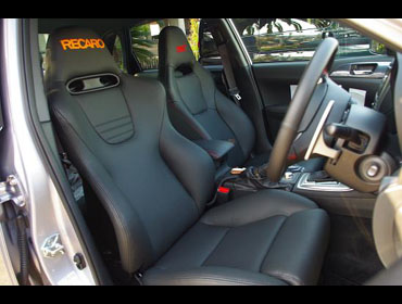 ���J���@�X�|�[�cJC�@���U�[�@BK