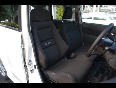 RECARO�i���J���V�[�g�j�@SUBARU�@�X�e���J�X�^���@LA100S��RECARO�i���J���j�@LX-VS SK100�@����
