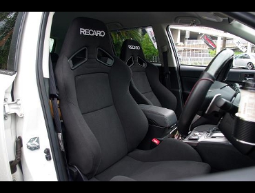 RECARO�i���J���V�[�g�j�@SUBARU�@���K�V�B�@�c�[�����O���S���@BR9��RECARO�i���J���j�@SR-7 KK100�@BK�@���@SR-7F KK100�@BK�@����