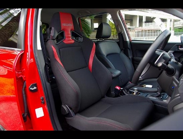 RECARO�i���J���V�[�g�j�@SUBARU�@�t�H���X�^�[�@SJG��RECARO�i���J���j�@SR-7F Lassic RED/RED�@����