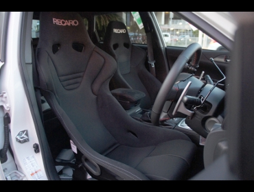 RECARO�i���J���V�[�g�j�@SUBARU�@�C���v���b�TWRX�@STI�@GRF��RECARO�i���J���j�@RS-G SK2�@BK/BK�@���@SR-6 SK100S BK�@����