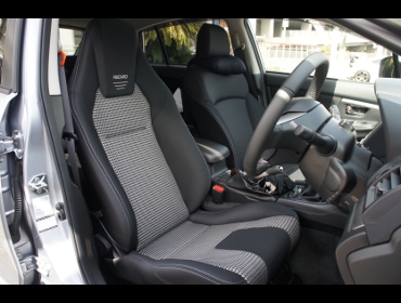 RECARO�i���J���V�[�g�j�@SUBARU�@�C���v���b�T�X�|�[�c�@GP3��RECARO�i���J���j�@LX-F IM 110 BK�@����
