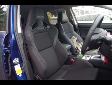 RECARO�i���J���V�[�g�j�@SUBARU�@�����H�[�O��RECARO�i���J���j�@SR-7 Lassic�i���V�b�N�j�@BK/SIL�@����