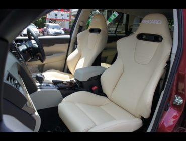 RECARO�i���J���V�[�g�j�@SUBARU�@���K�V�B���S���@BRM��RECARO�i���J���j�@�X�|�[�cJC���U�[SE�@�A�C�{���[�@�~2�r�@����