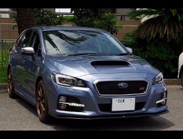 SUBARU�@�����H�[�O��RECARO�i���J���j�V�[�g����