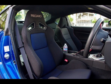 RECARO�i���J���V�[�g�j�@SUBARU�@BRZ�@ZC6�Ƀ��J���@SR-7 SK100�@BK/BL�@����