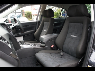 RECARO�i���J���V�[�g�j�@SUBARU�@���K�V�B�@B4�@BMM�Ƀ��J���@�G���S���hMV�@BK�@�~2�r�@����