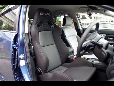 RECARO�i���J���V�[�g�j�@SUBARU�@�C���v���b�T�X�|�[�cHV�@GPE�Ƀ��J���@SR-7 SK100�@BK/SIL�@����