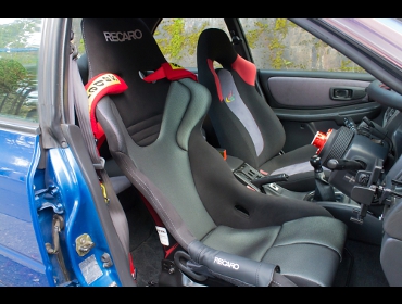 RECARO�i���J���V�[�g�j�@SUBARU�@�C���v���b�T�@WRX�@STi�@GC8�Ƀ��J���@RS-G SK2 BK/SIL�@����