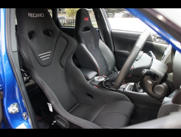 RECARO�i���J���V�[�g�j�@SUBARU�@�C���v���b�TWRX�@STi�@GRB�Ƀ��J���@RS-G GK BK/BK�@����