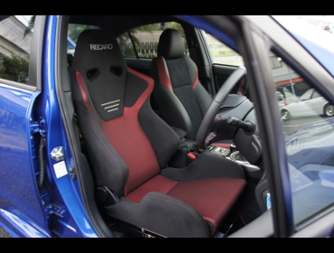 RECARO�i���J���V�[�g�j�@SUBARU�@WRX�@VAB�Ƀ��J���@SR-6 GK100S�@BK/RED�@����