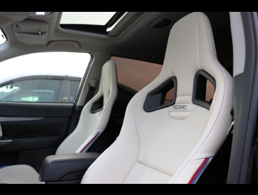 RECARO�i���J���V�[�g�j�@SUBARU�@���K�V�BBR��RECARO�i���J���j�@�X�|�[�c�X�^�[LL100H���U�[SE�@���@���@�N���X�X�|�[�c�X�^�[LL100H���U�[SE�@���@����