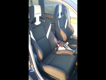 RECARO�i���J���V�[�g�j�@SUBARU�@�t�H���X�^�[�@SG5�@�N���X�X�|�[�c�^�[�{�Ƀ��J���@SR-7F�@Lassic�V�[�g�q�[�^�[�t���@���@�~2�r�@����