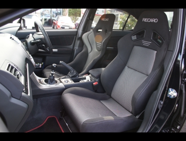 RECARO�i���J���V�[�g�j�@SUBARU�@WRX�@STI�@VAB�Ƀ��J���@RS-G�@GK�@BK/SIL�@���@SR-7F�@GK100�@BK/SIL�@����