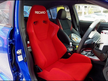 RECARO�i���J���V�[�g�j�@SUBARU�@WRX�@STi�@VAB�Ƀ��J���@SR-6�@KK100�@RED�@����