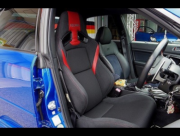 RECARO�i���J���V�[�g�j�@SUBARU�@���K�V�B�@BL5�Ƀ��J���@SR-7F�@Lassic�@RED/RED�@����