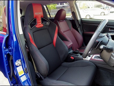 RECARO�i���J���V�[�g�j�@SUBARU�@�����H�[�O�Ƀ��J���@SR-7F�@Lassic RED/RED�@����