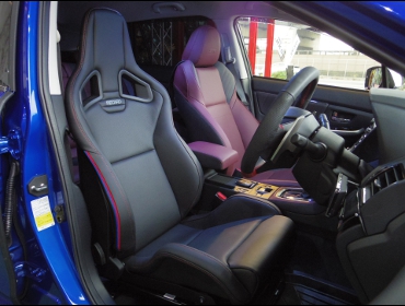 SUBARU�@�����H�[�O�@VMG�@�Ɂ@RECARO�i���J���j�@�X�|�[�c�X�^�[�@LL100H���U�[SE�@BK���U�[/RED�X�e�b�`�@����
