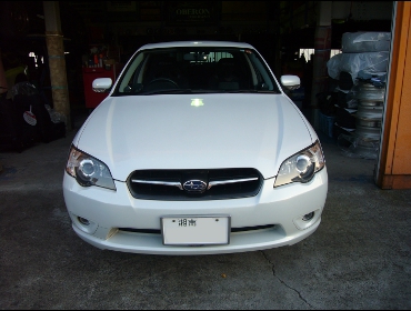 SUBARU�@���K�V�B�@B4�@BL5�@�Ɂ@RECARO�i���J���j�V�[�g����