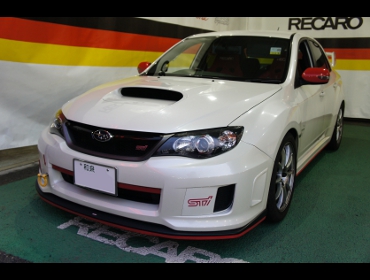 SUBARU�@�C���v���b�T�@STI�@GVB�@�Ɂ@RECARO�i���J���j�V�[�g����