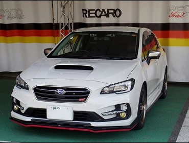 SUBARU�@�����H�[�O�@VM4�@�Ɂ@RECARO�i���J���j�V�[�g����