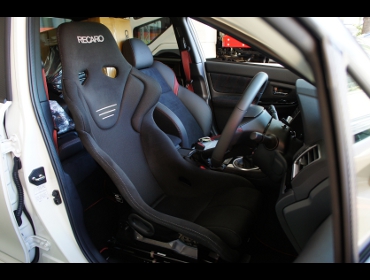 RECARO�i���J���V�[�g�j�@SUBARU�@WRX�@STI�@VAB�i2018�N�j�@�Ɂ@RECARO�i���J���j�@RS-G�@GK�@BK/BK�@����