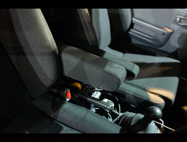 RECARO�i���J���V�[�g�j�@SUBARU�@�T���o�[�g���b�N�@TT1�@�Ɂ@RECARO�i���J���j�@LX-F�@TR�@NN�@�A�[�����X�g�t���@�~���E�@����