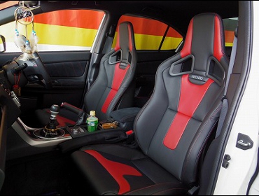 SUBARU�@WRX�@STI�@VAB�i2015�N�j�@�Ɂ@RECARO�i���J���j�@�N���X�X�|�[�c�X�^�[�@���~�e�b�h�G�f�B�V�����@BK/RED�@�~���E�@����