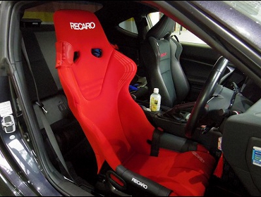 RECARO�i���J���V�[�g�j�@SUBARU�@BRZ�@ZC6�i2017�N�j�@�Ɂ@RECARO�i���J���j�@RS-GS�@RED�@����