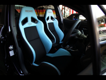 SUBARU�@WRX-STI�@Type-S�@VAB�i2019�N�j�@�Ɂ@RECARO�i���J���j�@SR-7�@Lassic�@BK/�u���[�@�~���E�@����