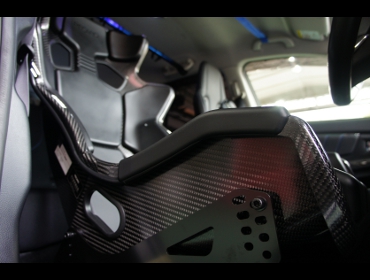 SUBARU�@�����H�[�O�@VM4�i2015�N�j�@�Ɂ@RECARO�i���J���j�@PRO�@RACER�@RMS�@2600A�@����