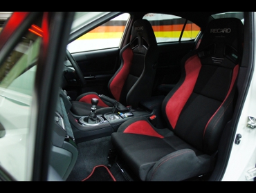 SUBARU�@WRX-STI�@VAB�i2018�N�j�@�Ɂ@RECARO�i���J���j�@SR-7�@����@�A�h�o���X�G�f�B�V�����@RED�@�~���E�@����