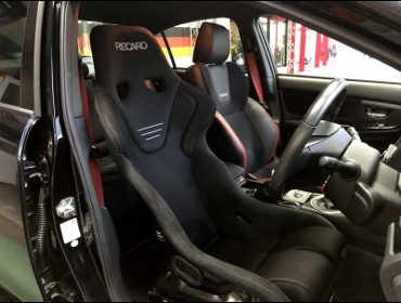 SUBARU�@WRX�@STI�@VAB�i2017�N�j�@�Ɂ@RECARO�i���J���j�@RS-G�@GK�@BK/BK�@�V�[�g�q�[�^�[�t���@����