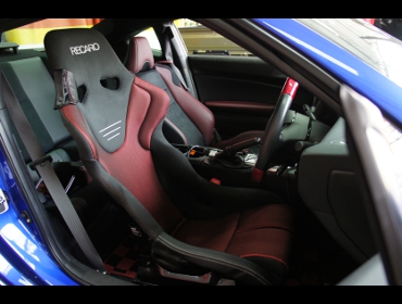 SUBARU�@BRZ�i2019�N�j�@�Ɂ@RECARO�i���J���j�@RS-G�@GK�@BK/RED�@�V�[�g�q�[�^�[�t���@����