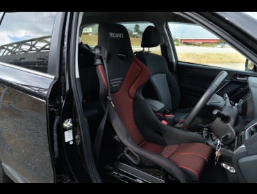 SUBARU�@�t�H���X�^�[�@SJ�@�Ɂ@RECARO�i���J���j�@TS-G�@GK�@BK/RED�@����
