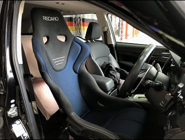 SUBARU�@���K�V�B�@�c�[�����O���S���@BRG�i2012�N�j�@�Ɂ@RECARO�i���J���j�@RS-G�@GK�@BK/�u���[�@����