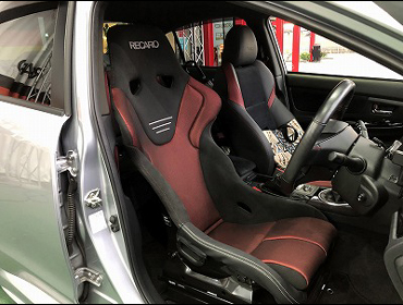 SUBARU�@WRX�@STI�@VAB�@D�^�i2017�N�j�@�Ɂ@RECARO�i���J���j�@RS-G�@GK�@BK/RED�@�V�[�g�q�[�^�[�t���@����