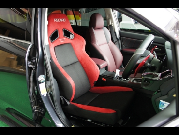 SUBARU�@�����H�[�O�@VM4�i2017�N�j�@�Ɂ@RECARO�i���J���j�@SR-7F�@GU100H�@RED�@�V�[�g�q�[�^�[�t���@����