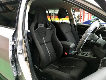 SUBARU�@�A�E�g�o�b�N�@BS9�i2015�N�j�@�Ɂ@RECARO�i���J���j�@�N���X�X�|�[�c�X�^�[�@GK100H�@BK�@����
