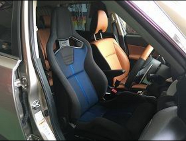 SUBARU�@�N���X�I�[�o�[7�@�Ɂ@RECARO�i���J���j�@�X�|�[�c�X�^�[�@GK100H�@�u���[�@����